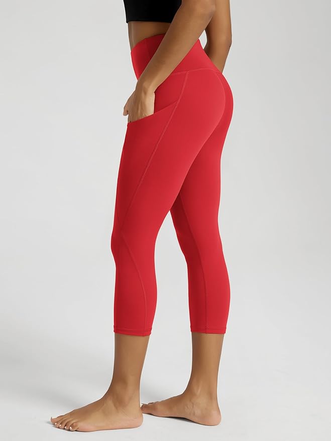 ODODOS Women's High Waisted Yoga Capris with Pockets, Tummy Control Non See Through Workout Athletic Running Capri Leggings