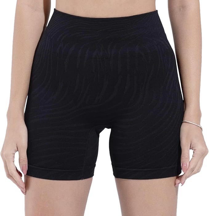 Seamless Yoga Four-Piece Set Supportive Fit and Contouring Comfort for Active Movement