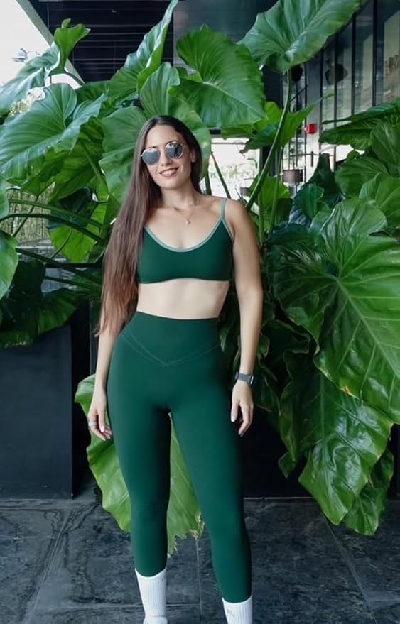 Aoxjox Women's Color Block Workout Sports Bras Fitness Lexi Lined Strappy Bra Athletic Yoga Crop Tank