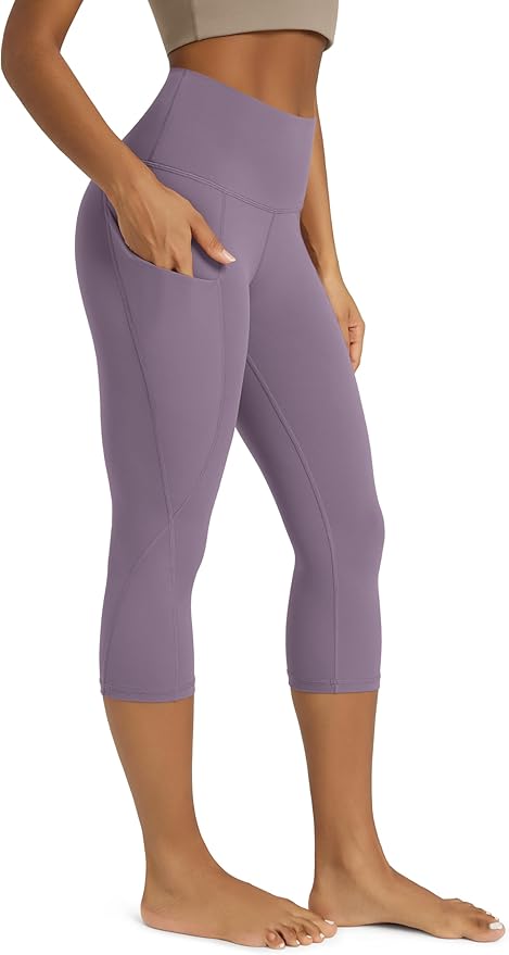 ODODOS Women's High Waisted Yoga Capris with Pockets, Tummy Control Non See Through Workout Athletic Running Capri Leggings