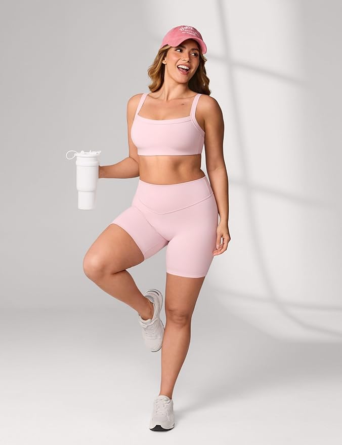 UNISSU Hugcurve Adjustable Sports Bra Square Neck Wireless Padded Yoga Workout Tops