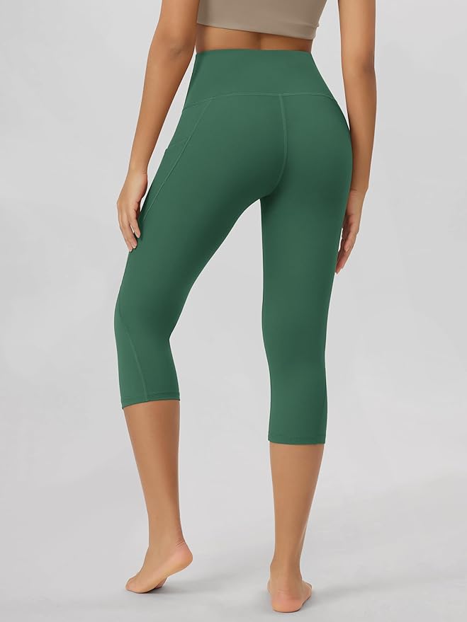 ODODOS Women's High Waisted Yoga Capris with Pockets, Tummy Control Non See Through Workout Athletic Running Capri Leggings