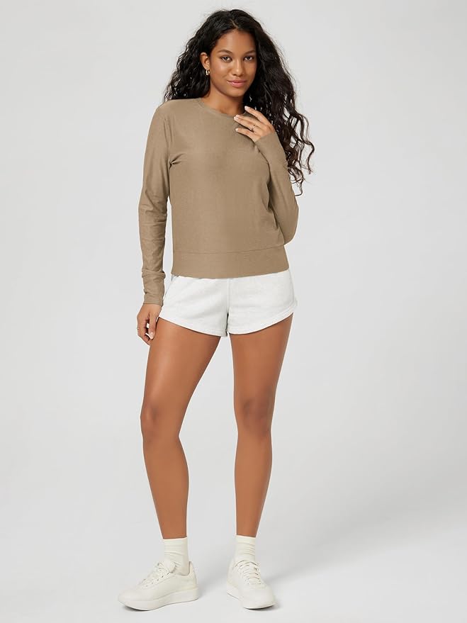 ODODOS Women's Long Sleeve Crewneck Tee - Ultra-Soft odSTRATUM Tech Performance T-Shirts UPF 50+ Daily Pullover Tops