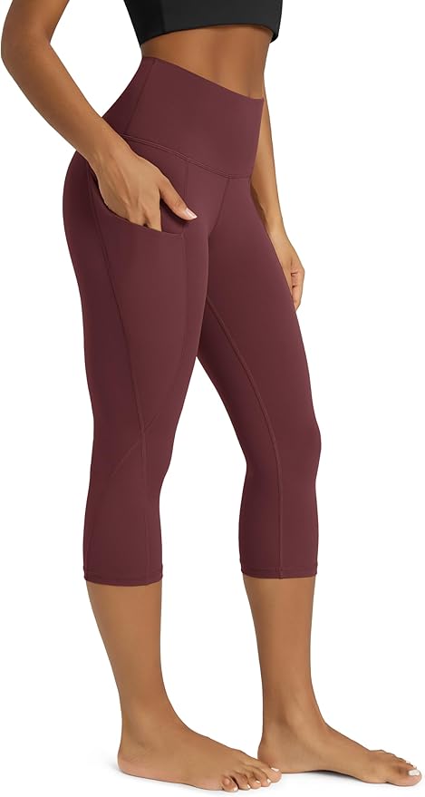 ODODOS Women's High Waisted Yoga Capris with Pockets, Tummy Control Non See Through Workout Athletic Running Capri Leggings
