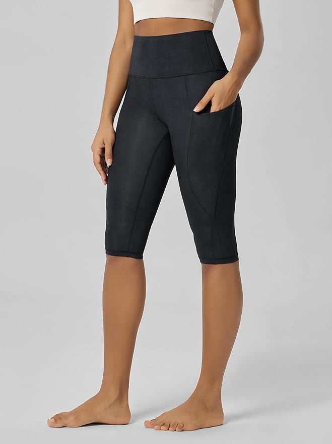 ODODOS Women's High Waisted Yoga Capris with Pockets, Tummy Control Non See Through Workout Athletic Running Capri Leggings