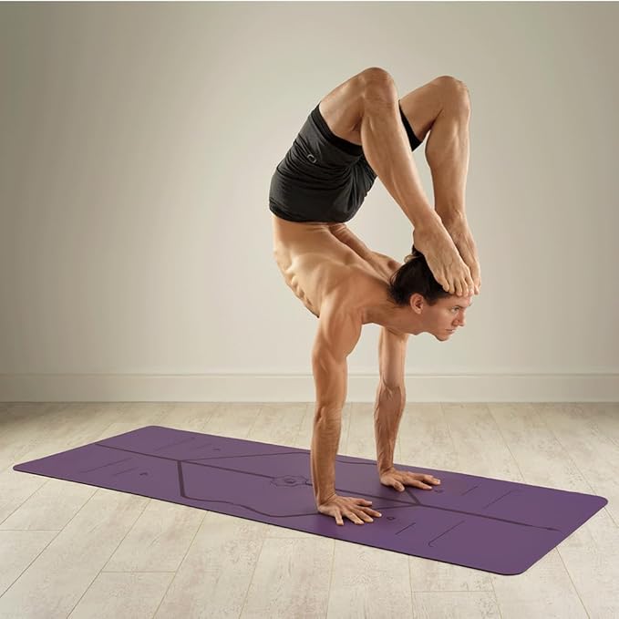 Liforme Original Yoga Mat – Free Yoga Bag Included - Patented Alignment System, Warrior-like Grip, Non-slip, Eco-friendly, sweat-resistant, long, wide, 4.2mm thick mat for comfort