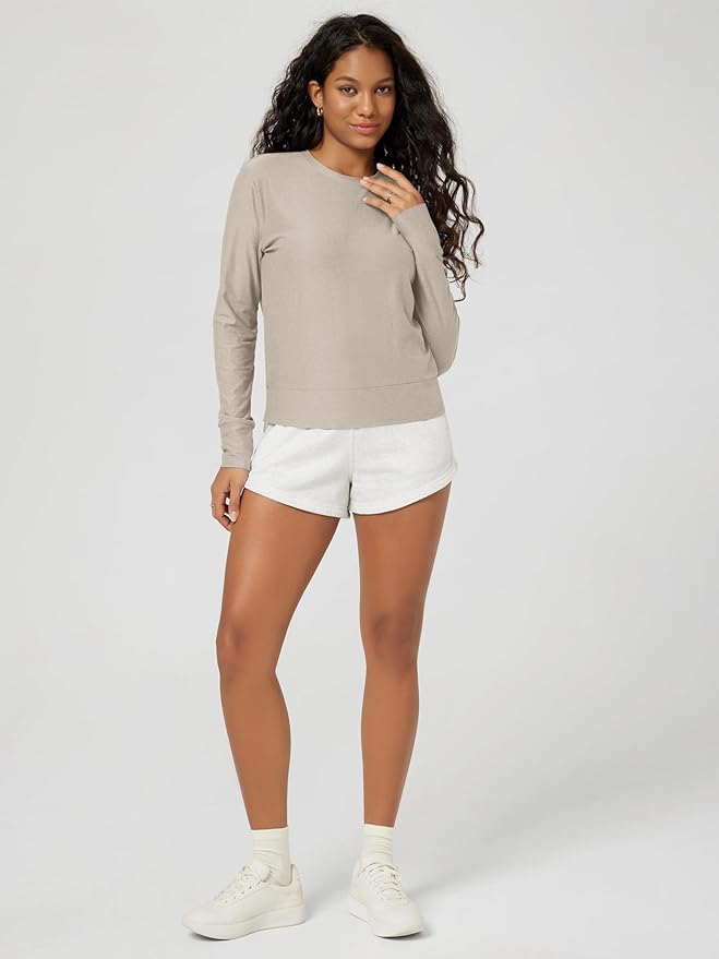 ODODOS Women's Long Sleeve Crewneck Tee - Ultra-Soft odSTRATUM Tech Performance T-Shirts UPF 50+ Daily Pullover Tops