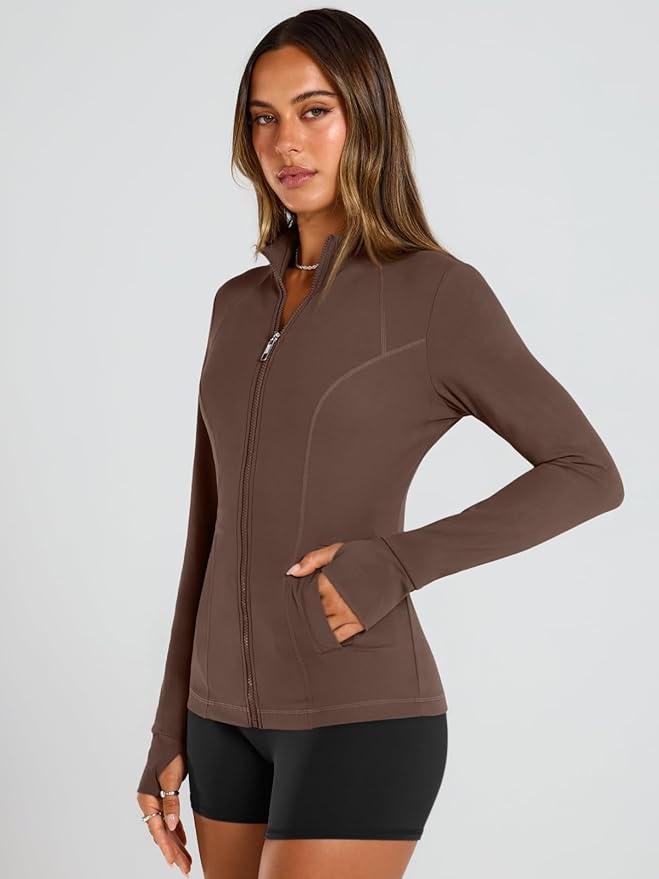 Trendy Queen Womens Lightweight Zip Up Jackets 2026 Athletic Workout Hoodies Spring Shirt Fitted Gym Clothes with Pocket