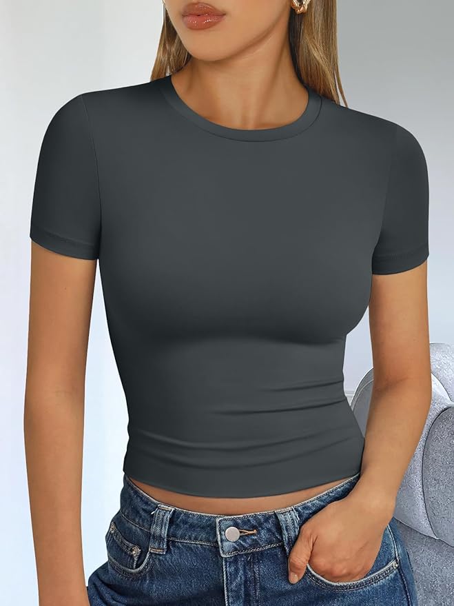 Trendy Queen Womens Short Sleeve T Shirts - Buttery Soft Summer Crop Tops Slim Fit Y2k Basic Tees for Workout