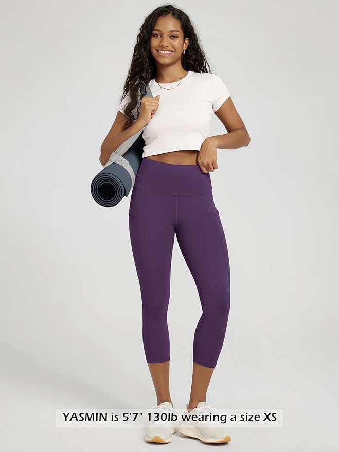 ODODOS Women's High Waisted Yoga Capris with Pockets, Tummy Control Non See Through Workout Athletic Running Capri Leggings