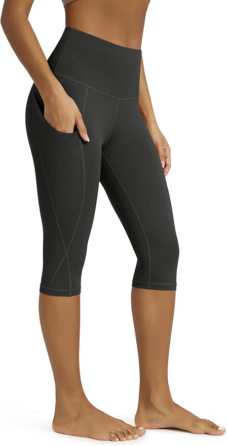 ODODOS Women's High Waisted Yoga Capris with Pockets, Tummy Control Non See Through Workout Athletic Running Capri Leggings