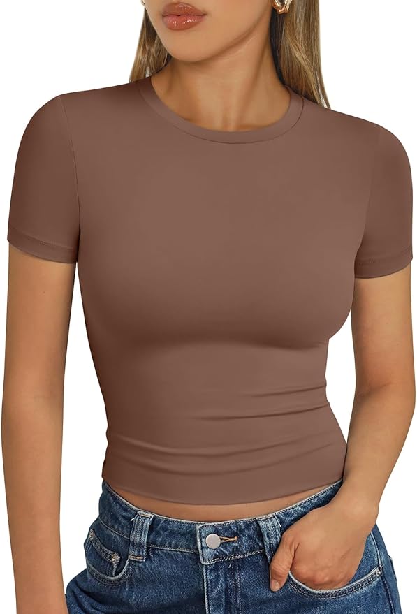 Trendy Queen Womens Short Sleeve T Shirts - Buttery Soft Summer Crop Tops Slim Fit Y2k Basic Tees for Workout