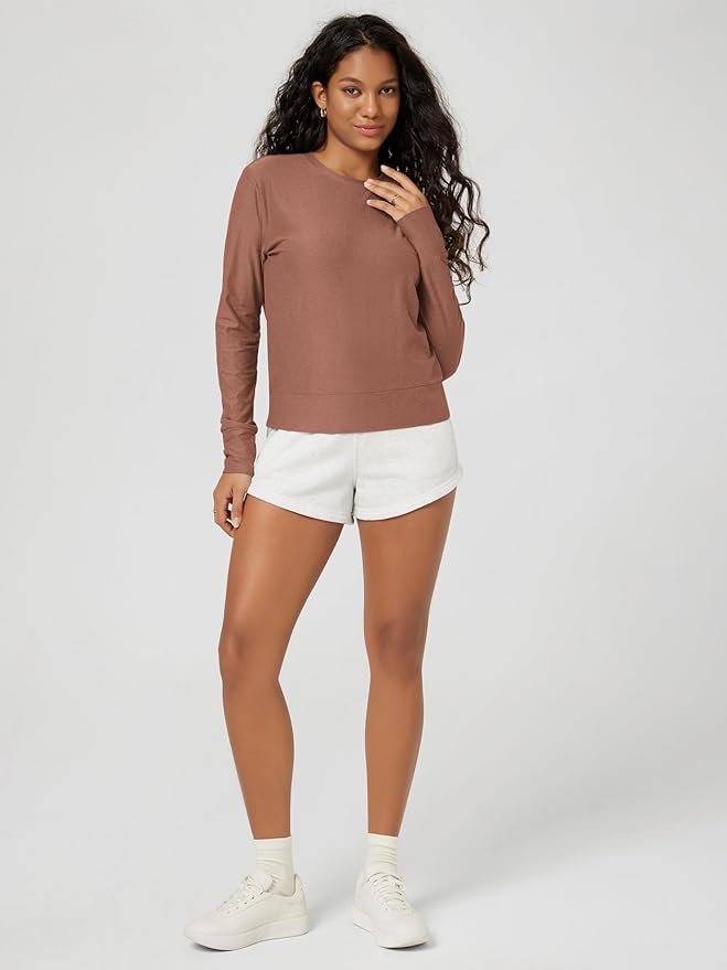 ODODOS Women's Long Sleeve Crewneck Tee - Ultra-Soft odSTRATUM Tech Performance T-Shirts UPF 50+ Daily Pullover Tops