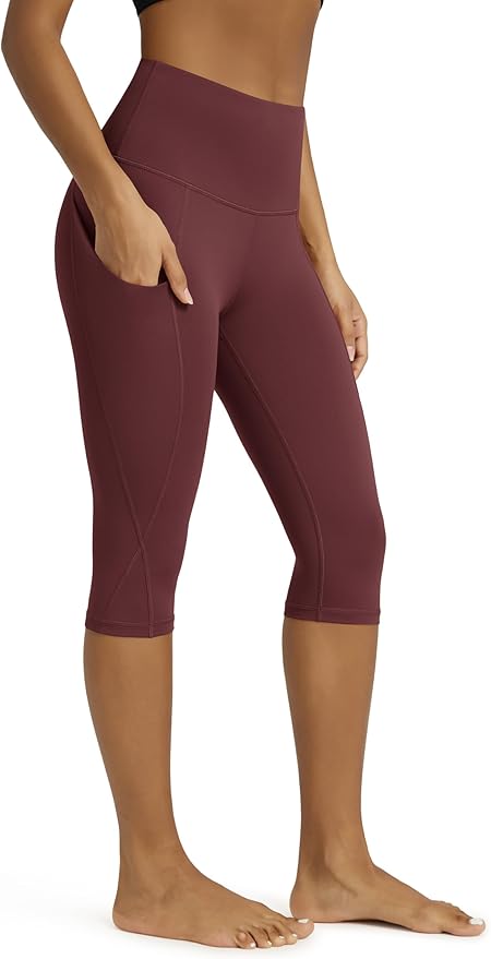 ODODOS Women's High Waisted Yoga Capris with Pockets, Tummy Control Non See Through Workout Athletic Running Capri Leggings