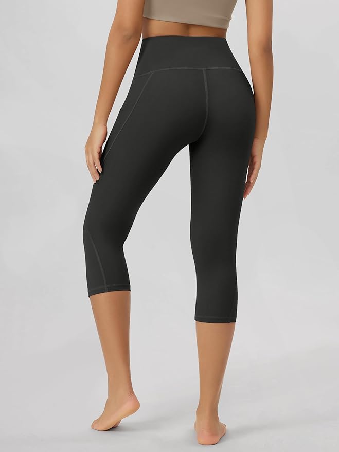 ODODOS Women's High Waisted Yoga Capris with Pockets, Tummy Control Non See Through Workout Athletic Running Capri Leggings