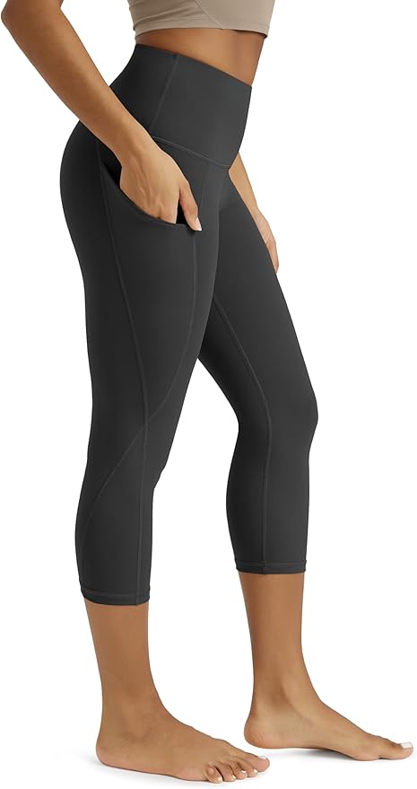 ODODOS Women's High Waisted Yoga Capris with Pockets, Tummy Control Non See Through Workout Athletic Running Capri Leggings
