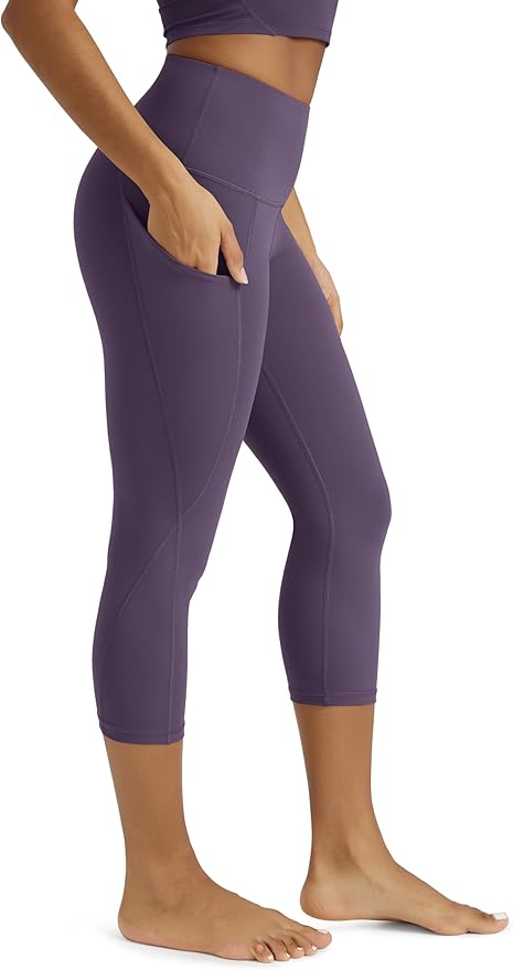 ODODOS Women's High Waisted Yoga Capris with Pockets, Tummy Control Non See Through Workout Athletic Running Capri Leggings