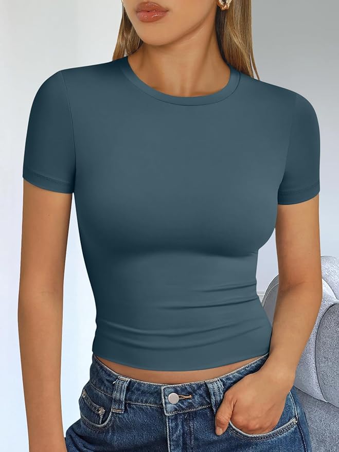 Trendy Queen Womens Short Sleeve T Shirts - Buttery Soft Summer Crop Tops Slim Fit Y2k Basic Tees for Workout
