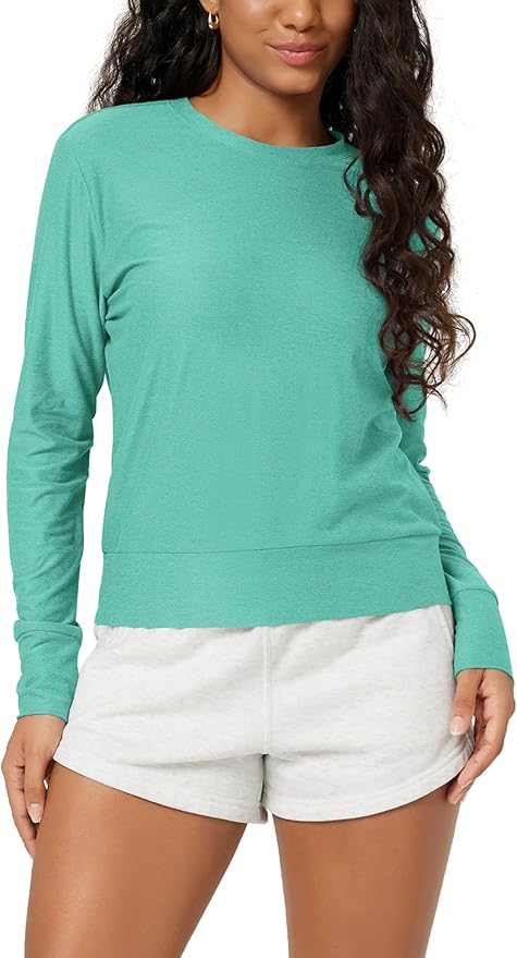 ODODOS Women's Long Sleeve Crewneck Tee - Ultra-Soft odSTRATUM Tech Performance T-Shirts UPF 50+ Daily Pullover Tops