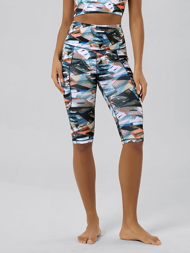 ODODOS Women's High Waisted Yoga Capris with Pockets, Tummy Control Non See Through Workout Athletic Running Capri Leggings