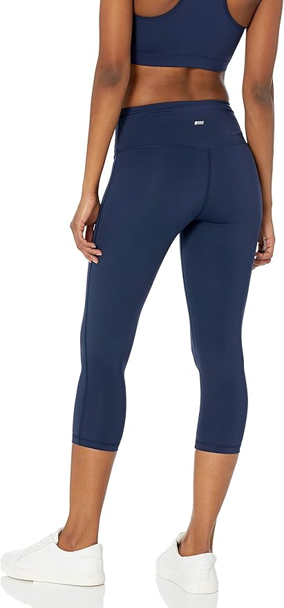 Amazon Essentials Women's Exercise Workout Leggings, Active Sculpt, Mid-Rise Capri with Pockets