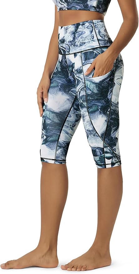 ODODOS Women's High Waisted Yoga Capris with Pockets, Tummy Control Non See Through Workout Athletic Running Capri Leggings