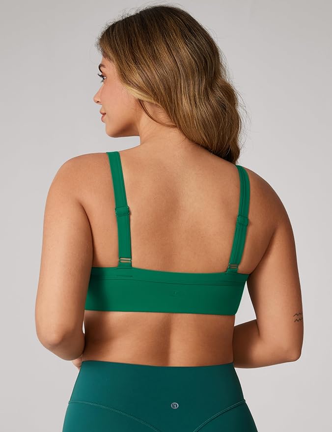 UNISSU Hugcurve Adjustable Sports Bra Square Neck Wireless Padded Yoga Workout Tops