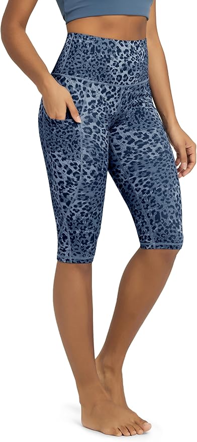 ODODOS Women's High Waisted Yoga Capris with Pockets, Tummy Control Non See Through Workout Athletic Running Capri Leggings
