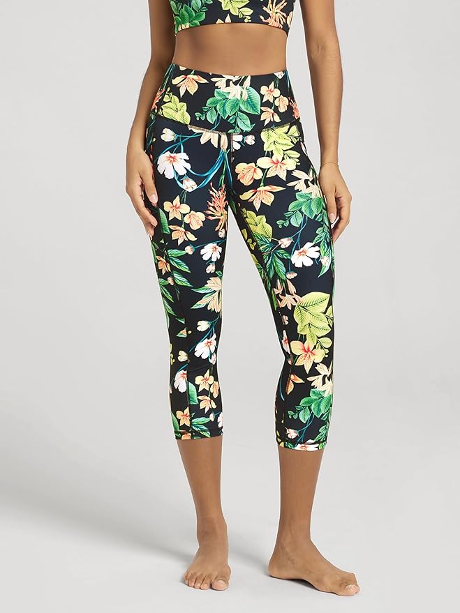ODODOS Women's High Waisted Yoga Capris with Pockets, Tummy Control Non See Through Workout Athletic Running Capri Leggings