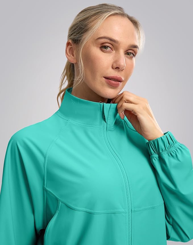 Soothfeel Women's Athletic workout Jacket Lightweight UPF 50+ Long Sleeve Sun Protection Shirts Zip Up Cropped Hiking Tops