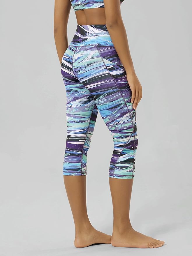 ODODOS Women's High Waisted Yoga Capris with Pockets, Tummy Control Non See Through Workout Athletic Running Capri Leggings