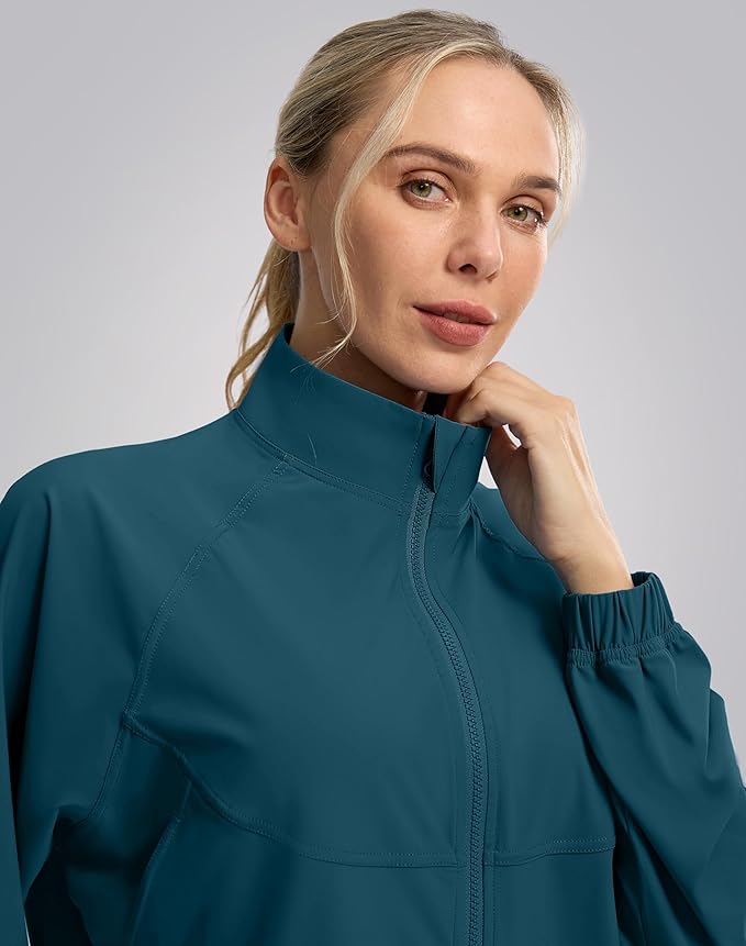 Soothfeel Women's Athletic workout Jacket Lightweight UPF 50+ Long Sleeve Sun Protection Shirts Zip Up Cropped Hiking Tops