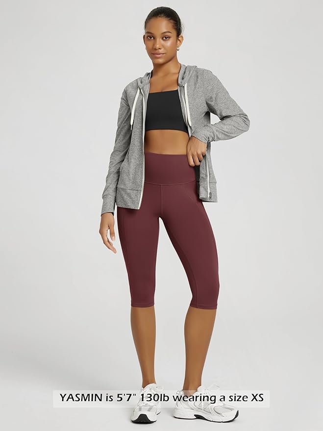 ODODOS Women's High Waisted Yoga Capris with Pockets, Tummy Control Non See Through Workout Athletic Running Capri Leggings