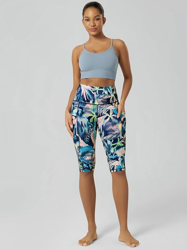 ODODOS Women's High Waisted Yoga Capris with Pockets, Tummy Control Non See Through Workout Athletic Running Capri Leggings