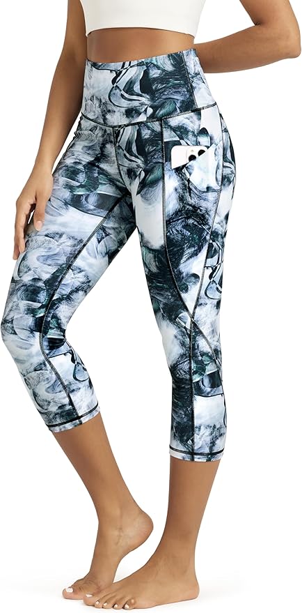 ODODOS Women's High Waisted Yoga Capris with Pockets, Tummy Control Non See Through Workout Athletic Running Capri Leggings
