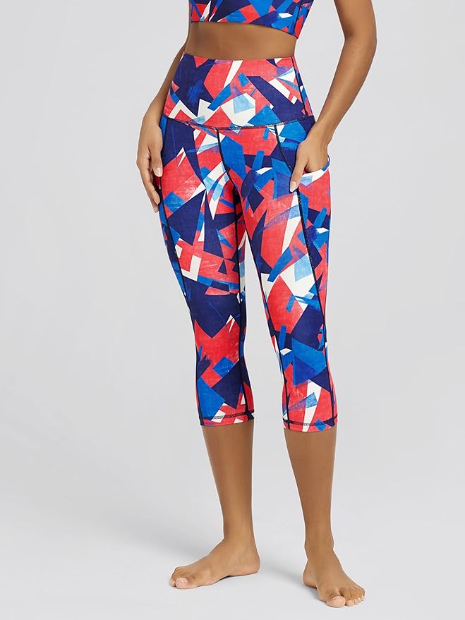 ODODOS Women's High Waisted Yoga Capris with Pockets, Tummy Control Non See Through Workout Athletic Running Capri Leggings