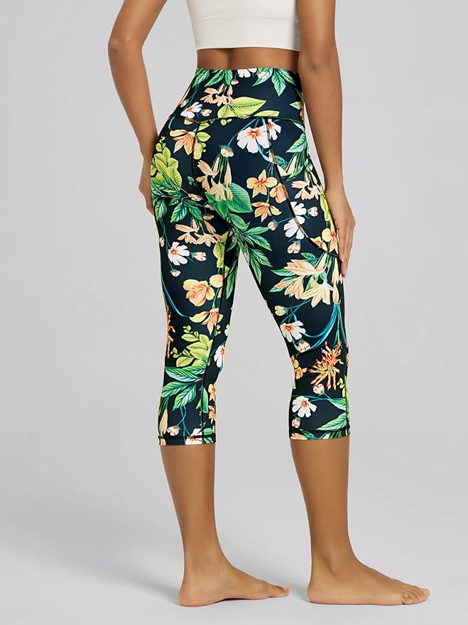 ODODOS Women's High Waisted Yoga Capris with Pockets, Tummy Control Non See Through Workout Athletic Running Capri Leggings