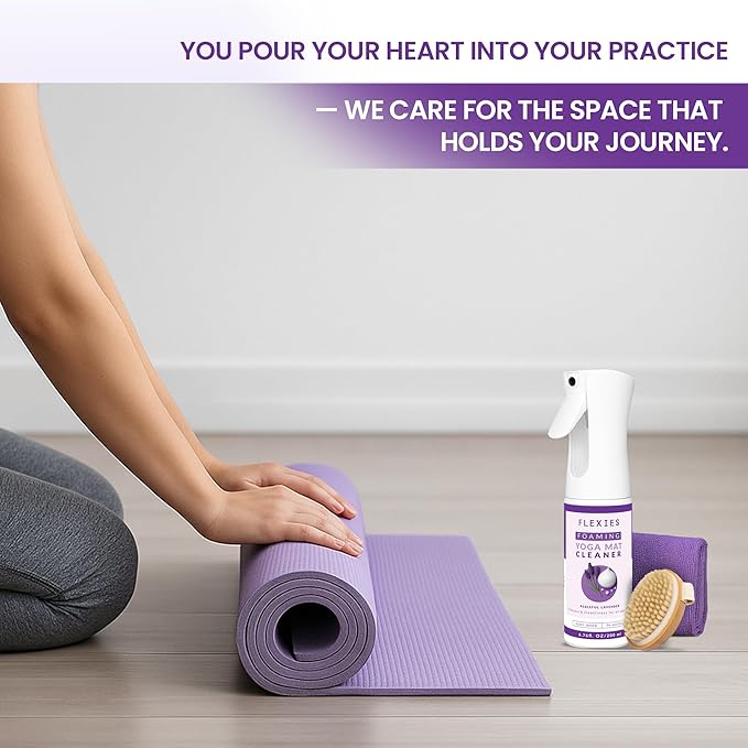 Foaming Yoga Mat Cleaner Spray Kit, Plant Based Non Toxic Mat Cleaner with Brush and Microfiber Cloth, Yoga Essentials for Women and Men, Pilates Mat Care, Lavender