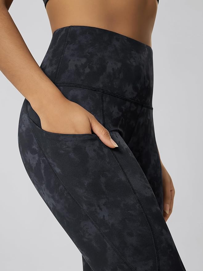 ODODOS Women's High Waisted Yoga Capris with Pockets, Tummy Control Non See Through Workout Athletic Running Capri Leggings