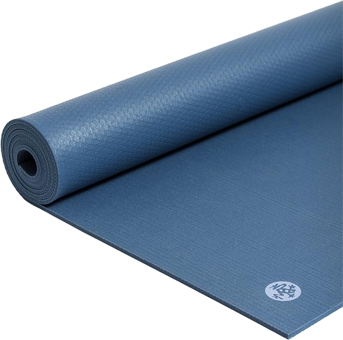 Manduka PRO Yoga Mat – Premium 6mm Thick Mat, High Performance Grip, Ultra Dense Cushioning for Support and Stability in Yoga, Pilates, Gym and Any General Fitness
