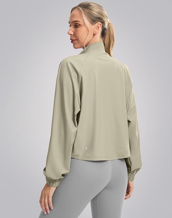 Soothfeel Women's Athletic workout Jacket Lightweight UPF 50+ Long Sleeve Sun Protection Shirts Zip Up Cropped Hiking Tops