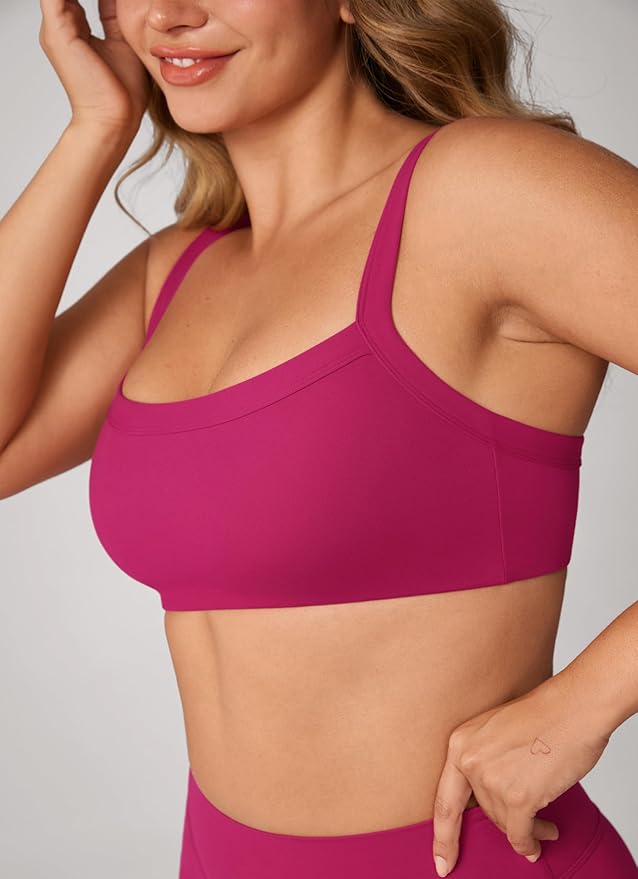 UNISSU Hugcurve Adjustable Sports Bra Square Neck Wireless Padded Yoga Workout Tops