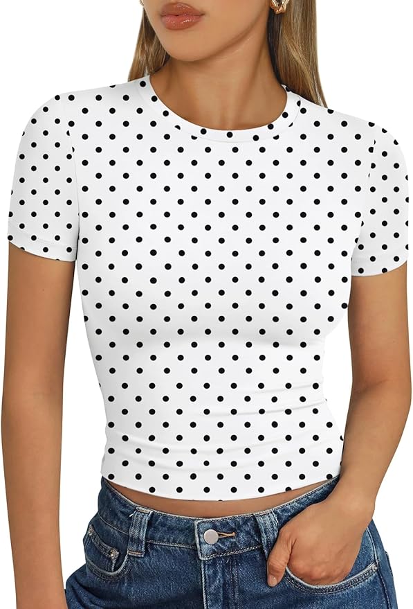 Trendy Queen Womens Short Sleeve T Shirts - Buttery Soft Summer Crop Tops Slim Fit Y2k Basic Tees for Workout