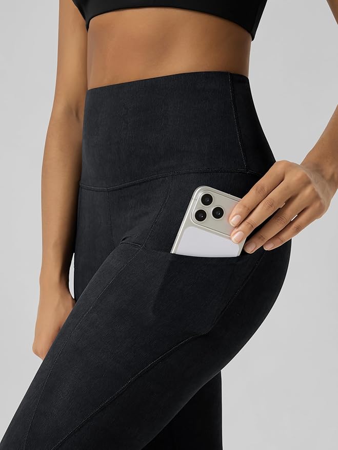 ODODOS Women's High Waisted Yoga Capris with Pockets, Tummy Control Non See Through Workout Athletic Running Capri Leggings