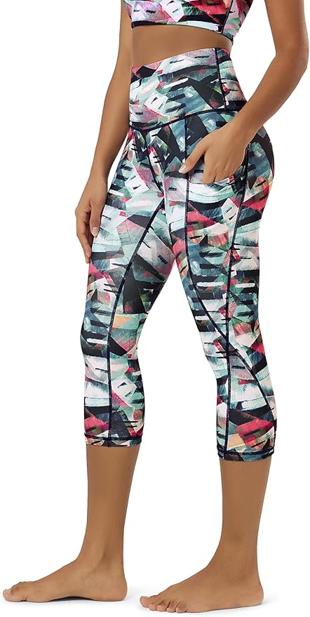 ODODOS Women's High Waisted Yoga Capris with Pockets, Tummy Control Non See Through Workout Athletic Running Capri Leggings