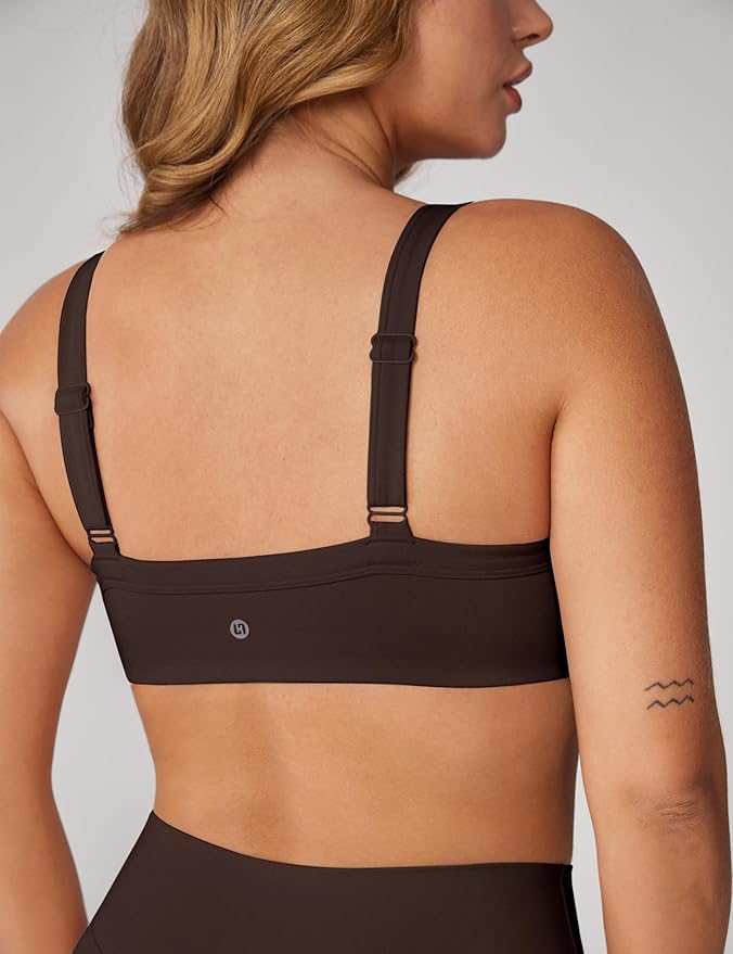 UNISSU Hugcurve Adjustable Sports Bra Square Neck Wireless Padded Yoga Workout Tops