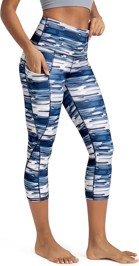 ODODOS Women's High Waisted Yoga Capris with Pockets, Tummy Control Non See Through Workout Athletic Running Capri Leggings