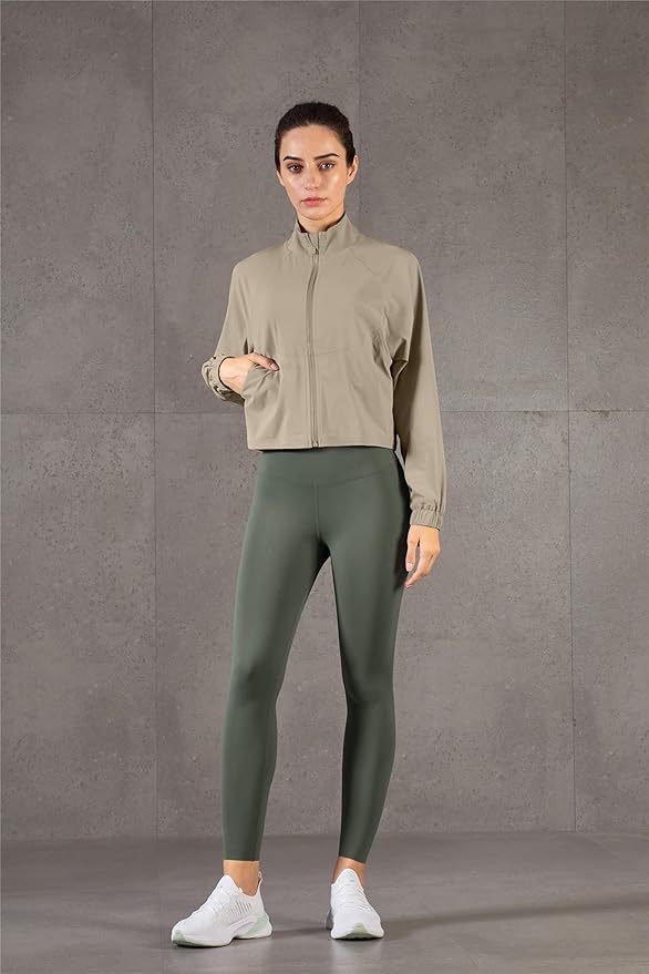 altiland Women's Athletic Running Yoga Gym Track Zip Up Cropped Jackets UPF 50+ Sun Protection Long Sleeve Workout Shirts