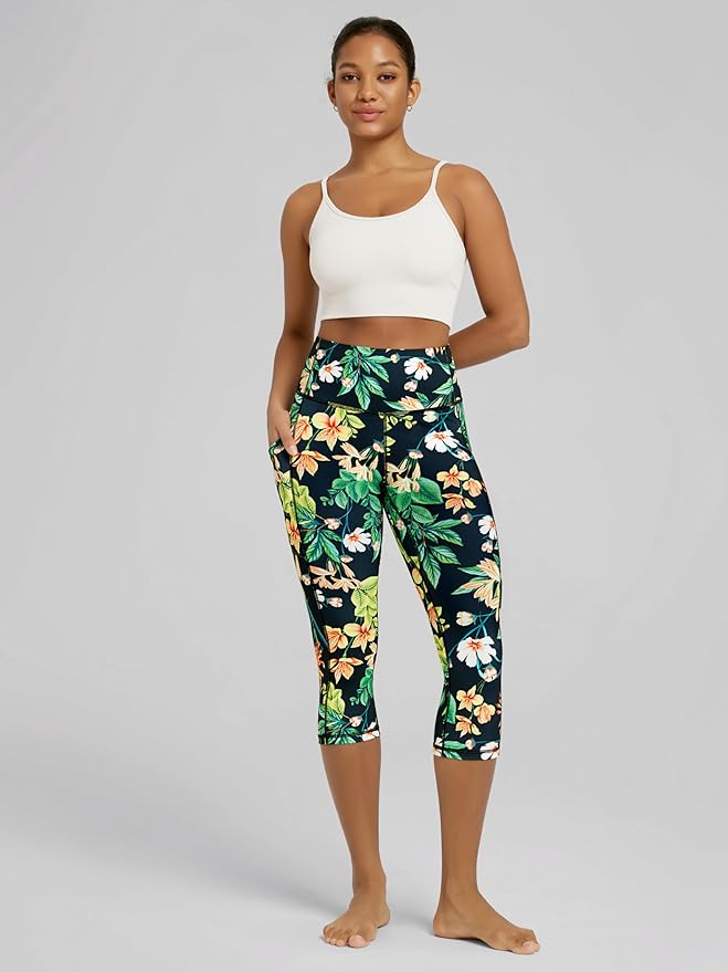 ODODOS Women's High Waisted Yoga Capris with Pockets, Tummy Control Non See Through Workout Athletic Running Capri Leggings