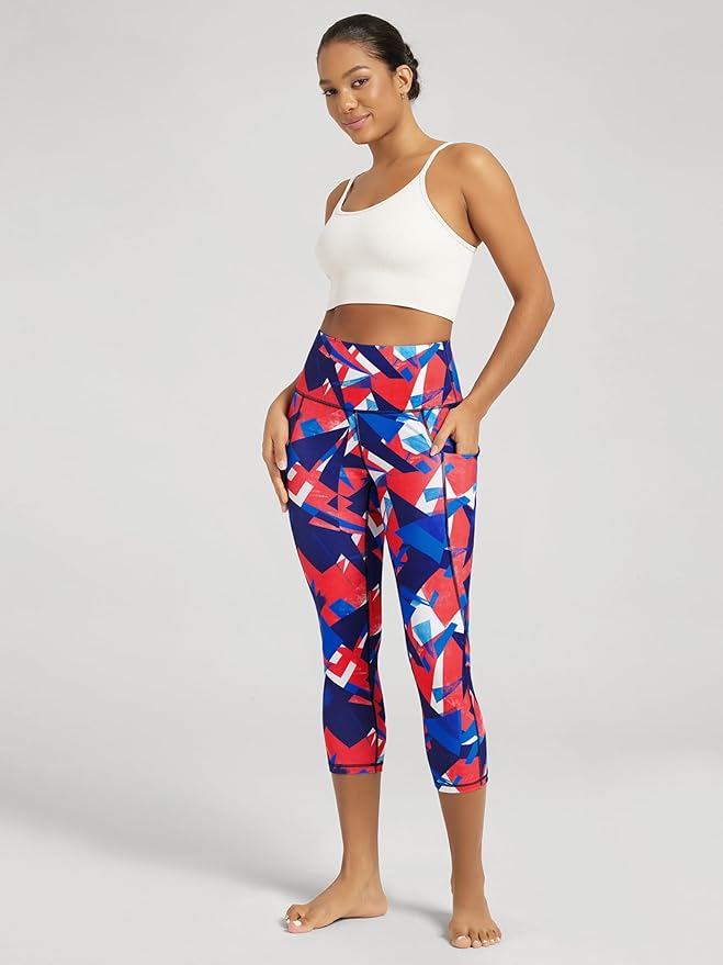 ODODOS Women's High Waisted Yoga Capris with Pockets, Tummy Control Non See Through Workout Athletic Running Capri Leggings